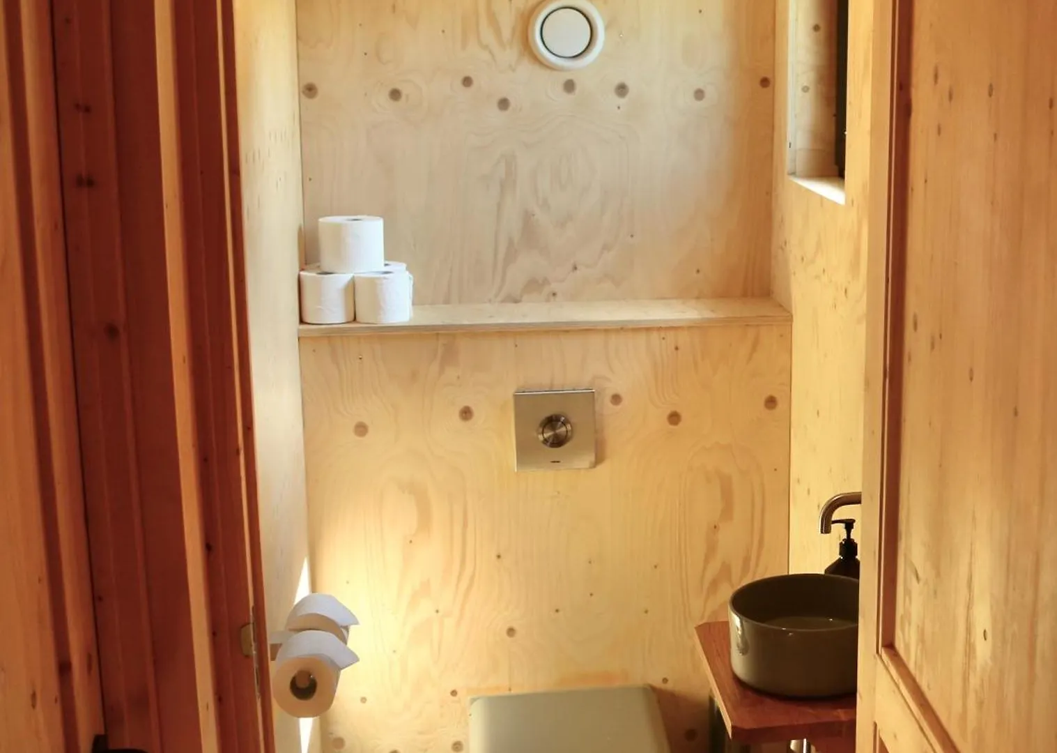 Hotel Basecamp Amsterdam