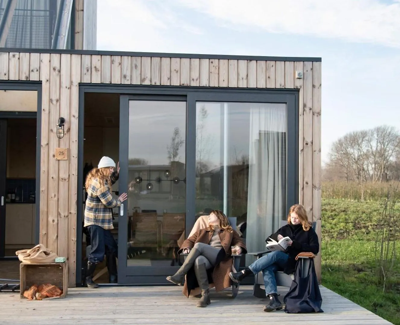 Basecamp Amsterdam Hotel 4*,  Nederland